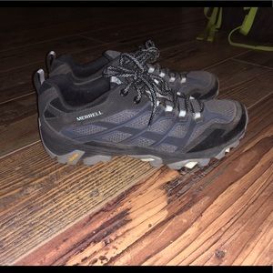 Merrell shoes theses are $140-$150 shoes! Like new